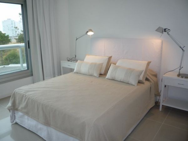 Departamento en alquiler en Playa Brava.